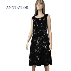 Ann Taylor Fit & Flare Black Floral Dress Sleeveless Rounded Neck Versatile